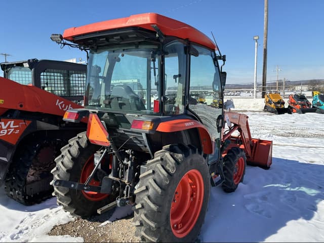 Image of Kubota L3560 equipment image 2