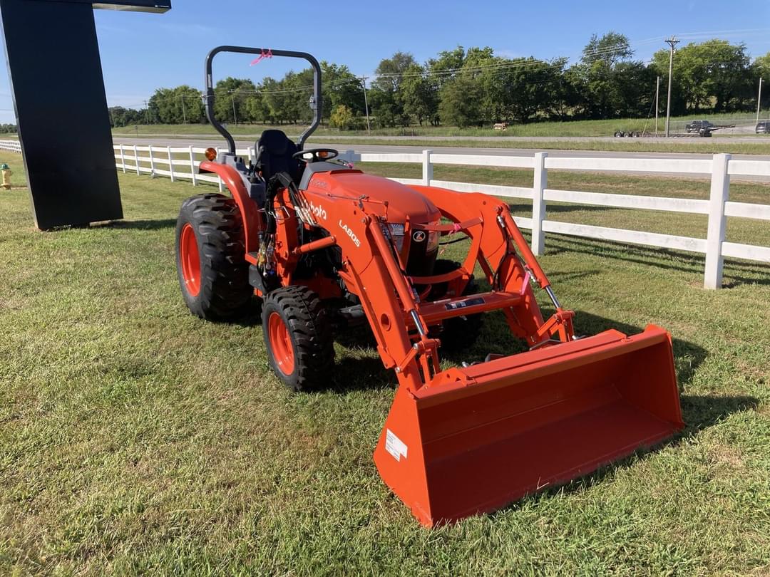 Image of Kubota L3560 Primary image