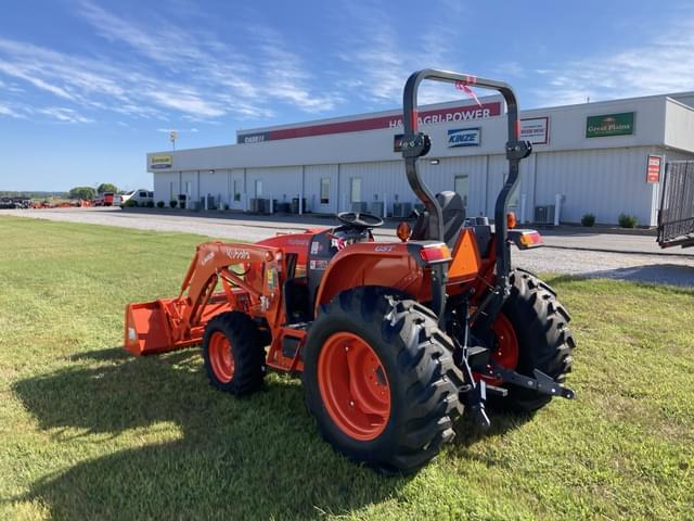 Image of Kubota L3560 equipment image 4