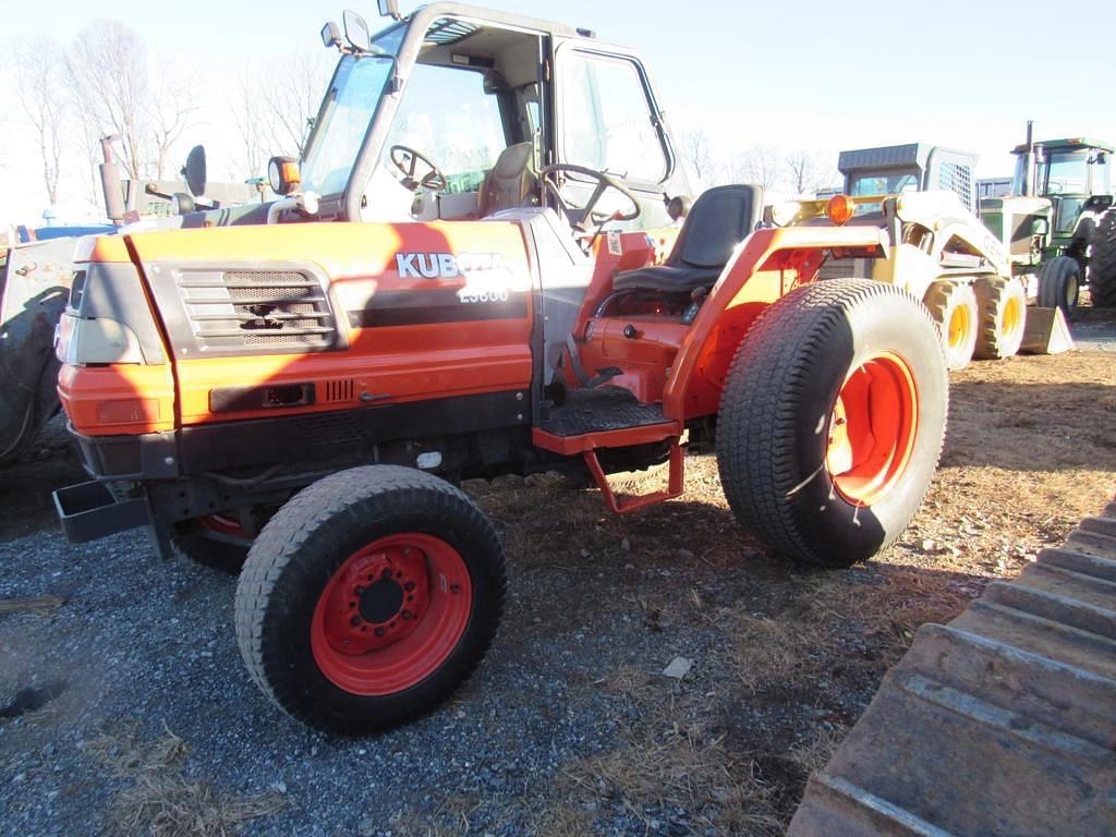 Image of Kubota L3600 Primary image