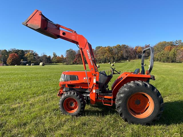 Image of Kubota L3600 equipment image 1