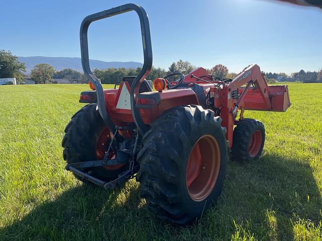 Image of Kubota L3600 equipment image 3