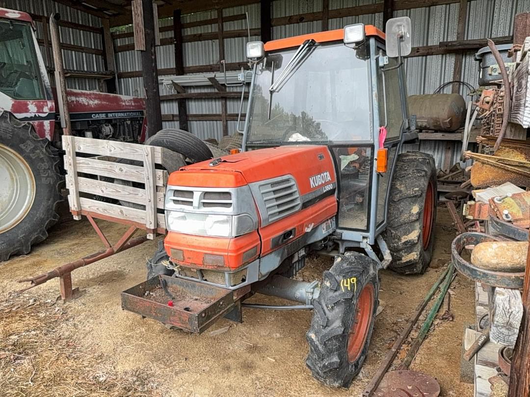 Image of Kubota L3600 Primary image
