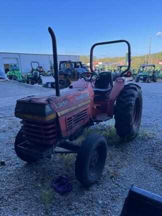 Image of Kubota L3650 equipment image 4