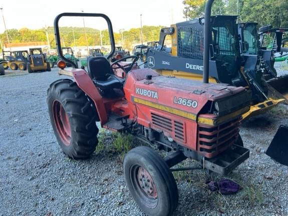 Image of Kubota L3650 Primary image
