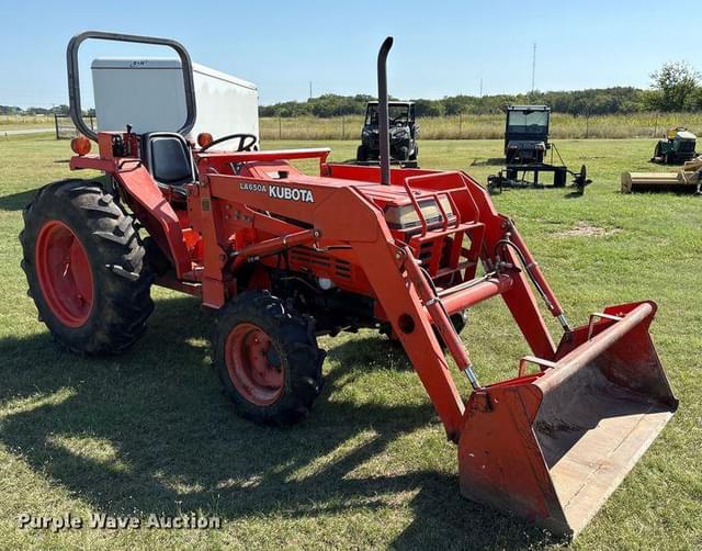 Image of Kubota L3650 equipment image 2