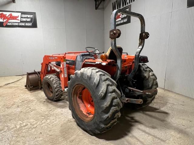 Image of Kubota L3710 equipment image 2
