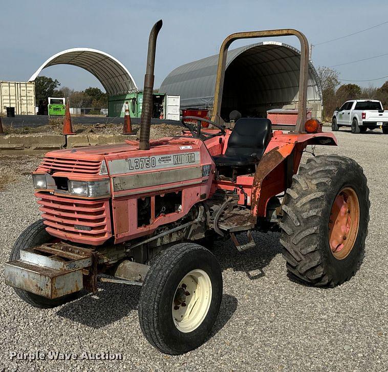 Image of Kubota L3750 Primary image