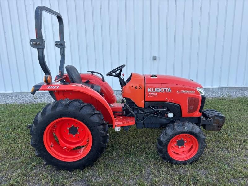 Image of Kubota L3800 Image 1
