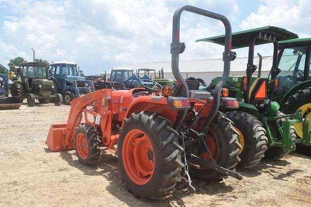 Image of Kubota L3800 equipment image 1