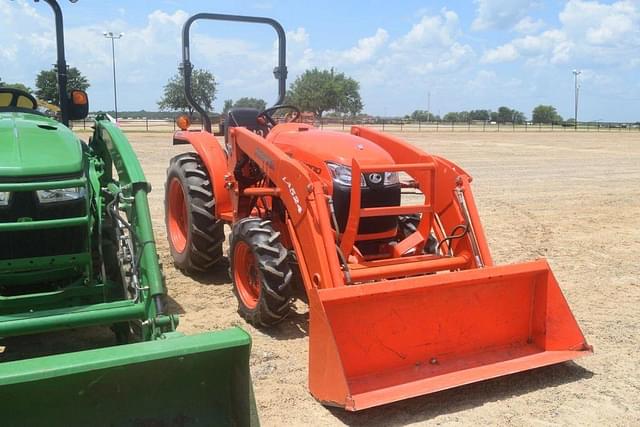 Image of Kubota L3800 equipment image 3