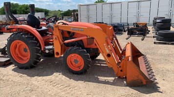 Main image Kubota L3800