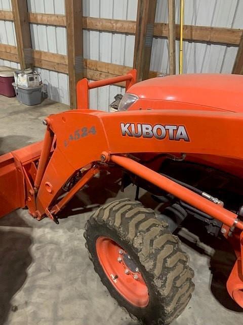 Image of Kubota L3800 equipment image 3