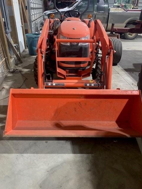 Main image Kubota L3800