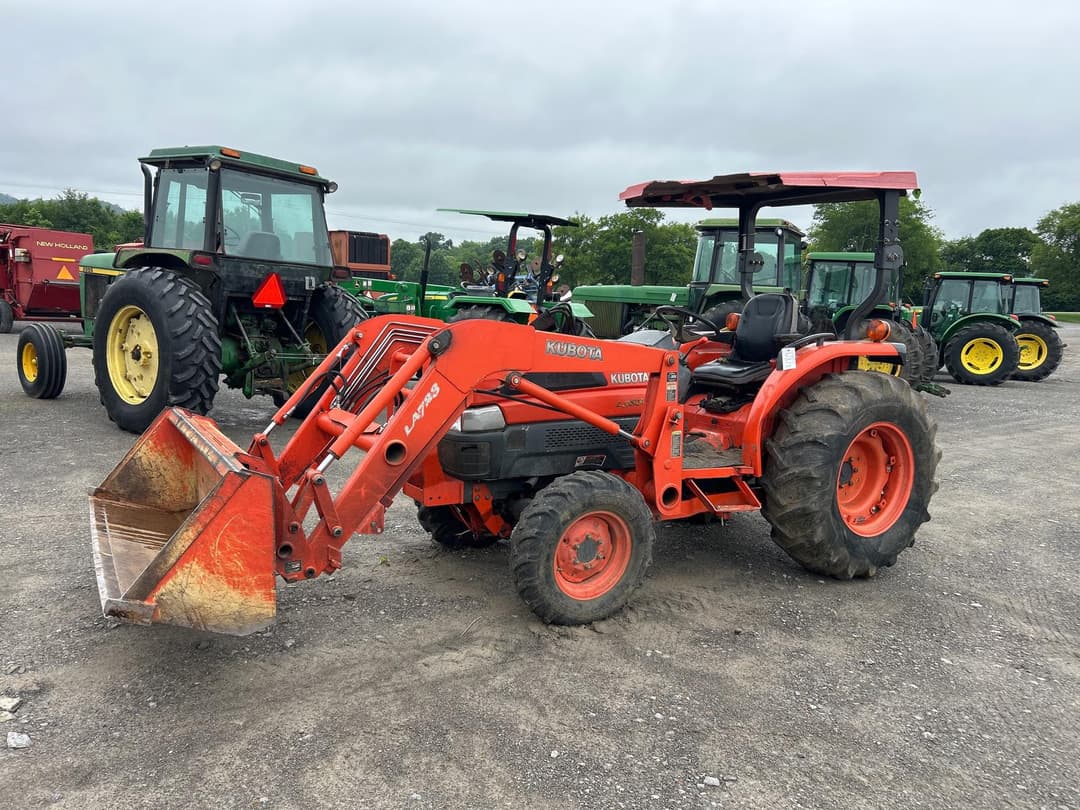Image of Kubota L3830 Primary image