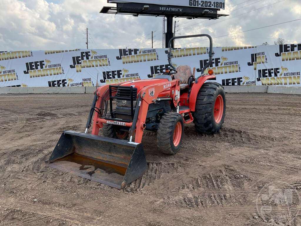 Main image Kubota L3830