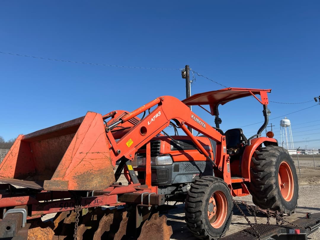 Image of Kubota L3830 Primary image