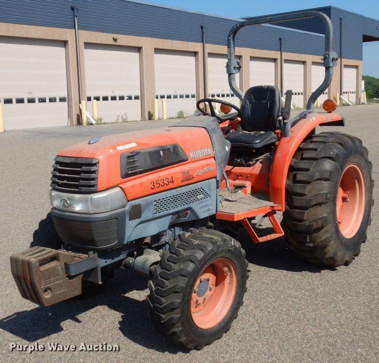 Main image Kubota L3830