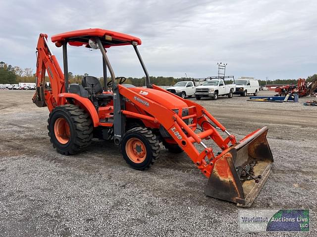 Image of Kubota L39 equipment image 3