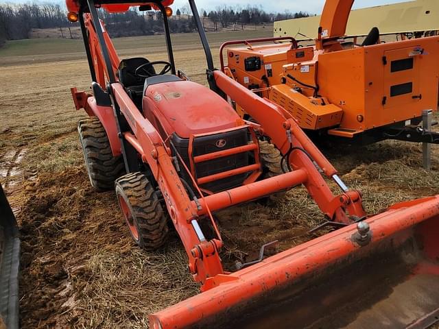 Image of Kubota L39 equipment image 3