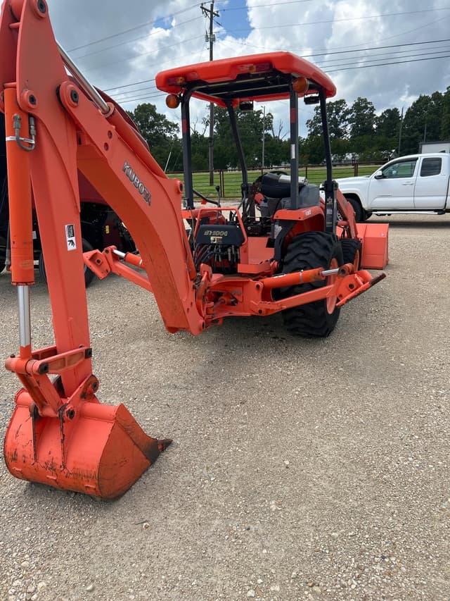 Image of Kubota L39 equipment image 2