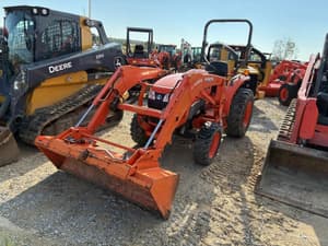 Kubota L3901 Image