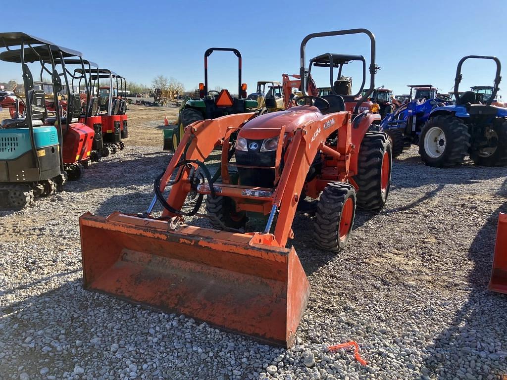 Image of Kubota L3901 Primary image