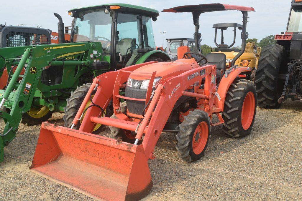 Image of Kubota L3901 Primary image