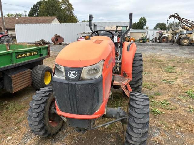 Image of Kubota L3901 equipment image 2