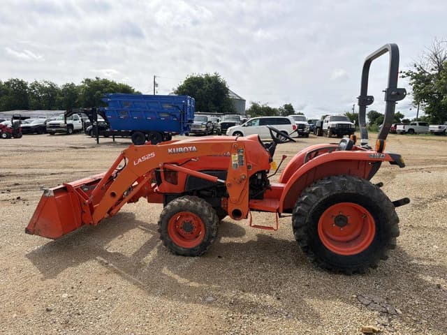 Image of Kubota L3901 equipment image 1
