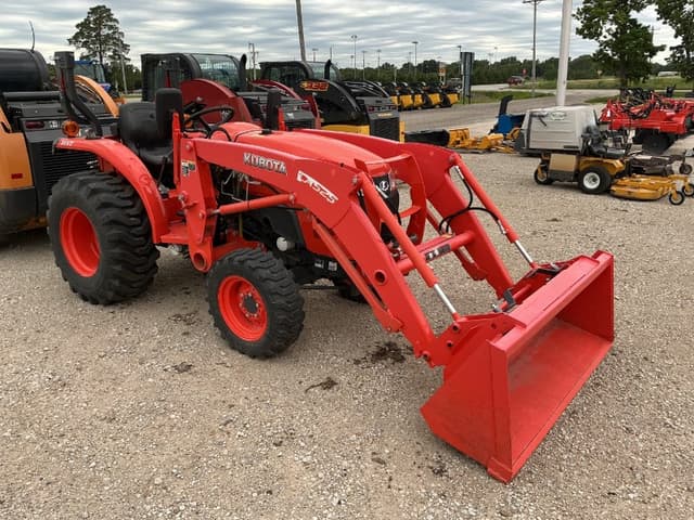 Image of Kubota L3901 equipment image 1