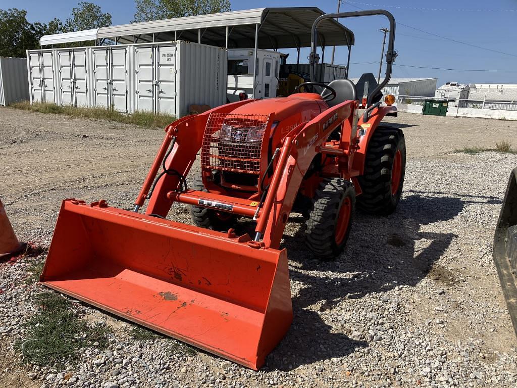 Image of Kubota L3901 Primary image