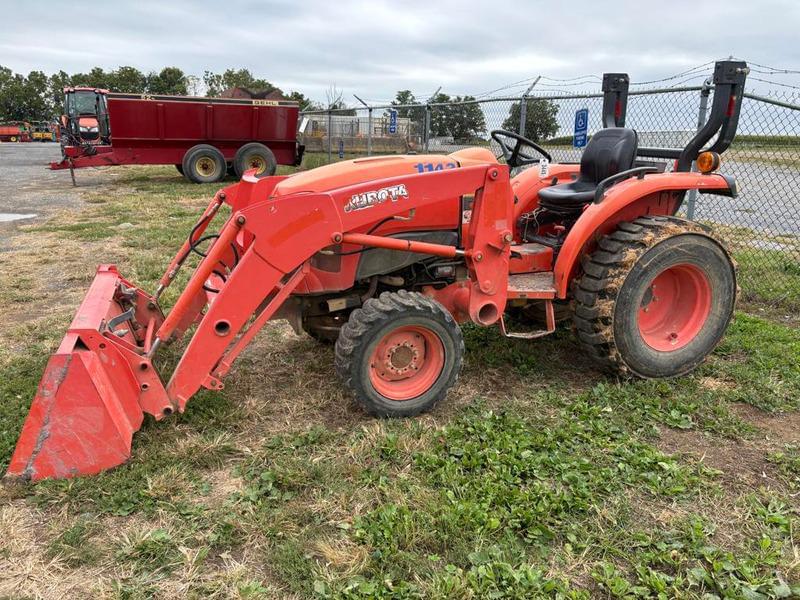 Image of Kubota L3901 Primary image