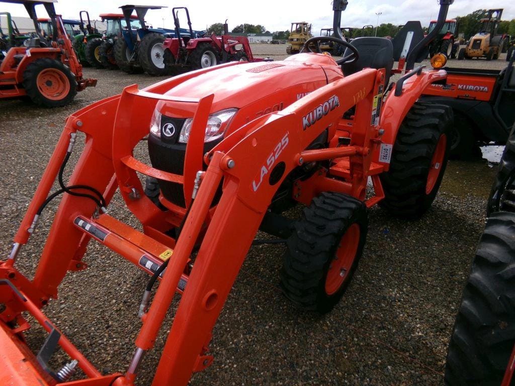 Main image Kubota L3901