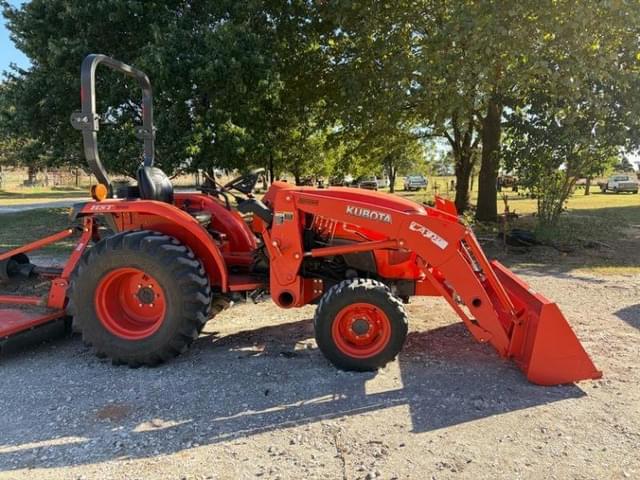 Image of Kubota L3901 equipment image 4