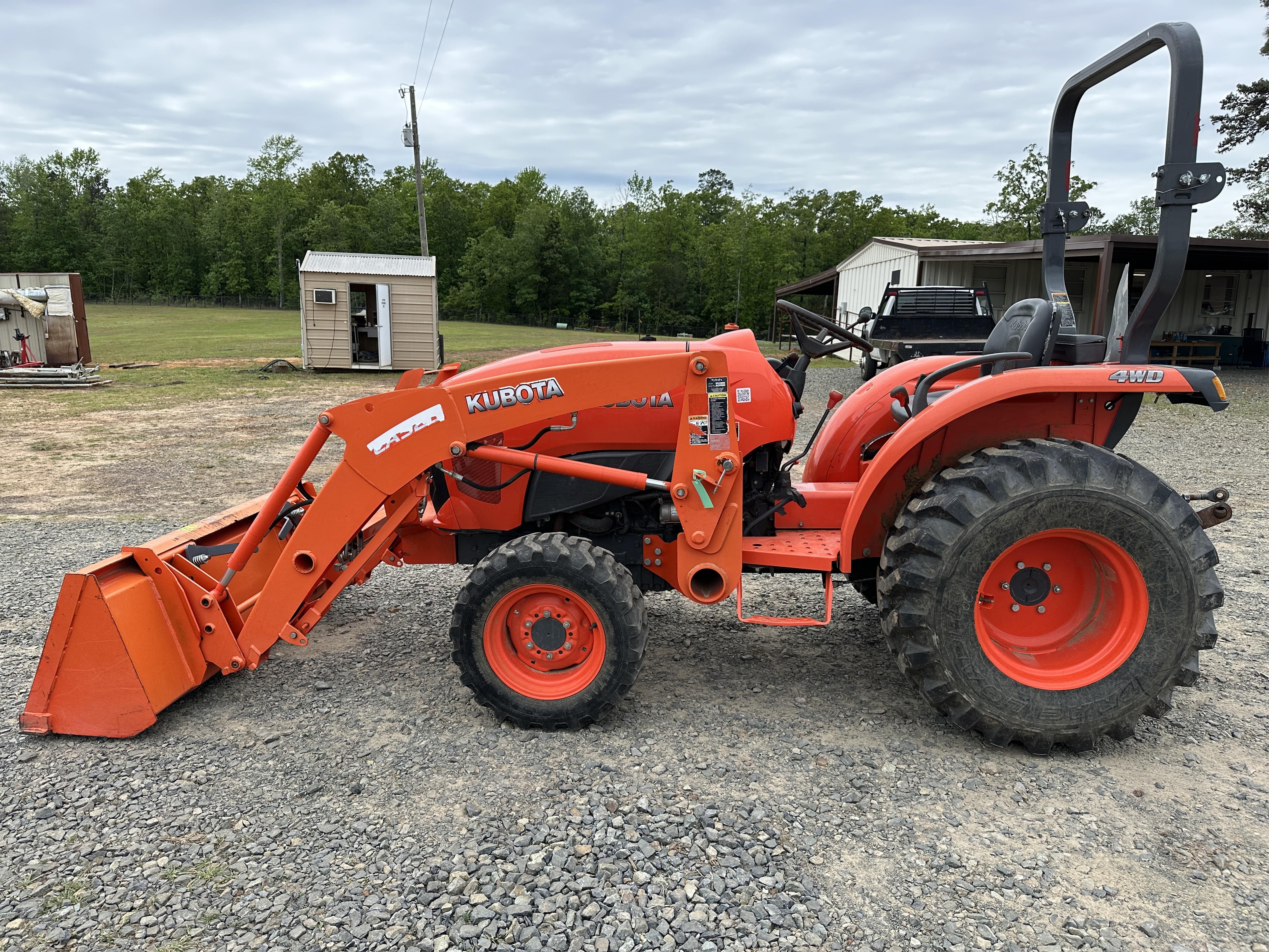 Kubota L3901 Tractors Less Than 40 HP For Sale | Tractor Zoom