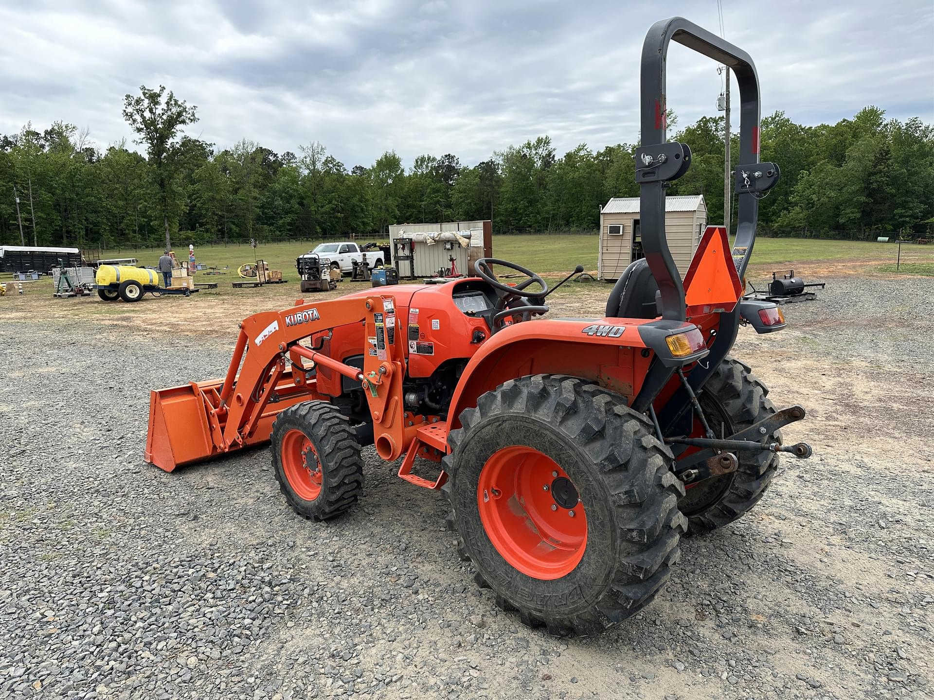 Kubota L3901 Tractors Less than 40 HP for Sale | Tractor Zoom