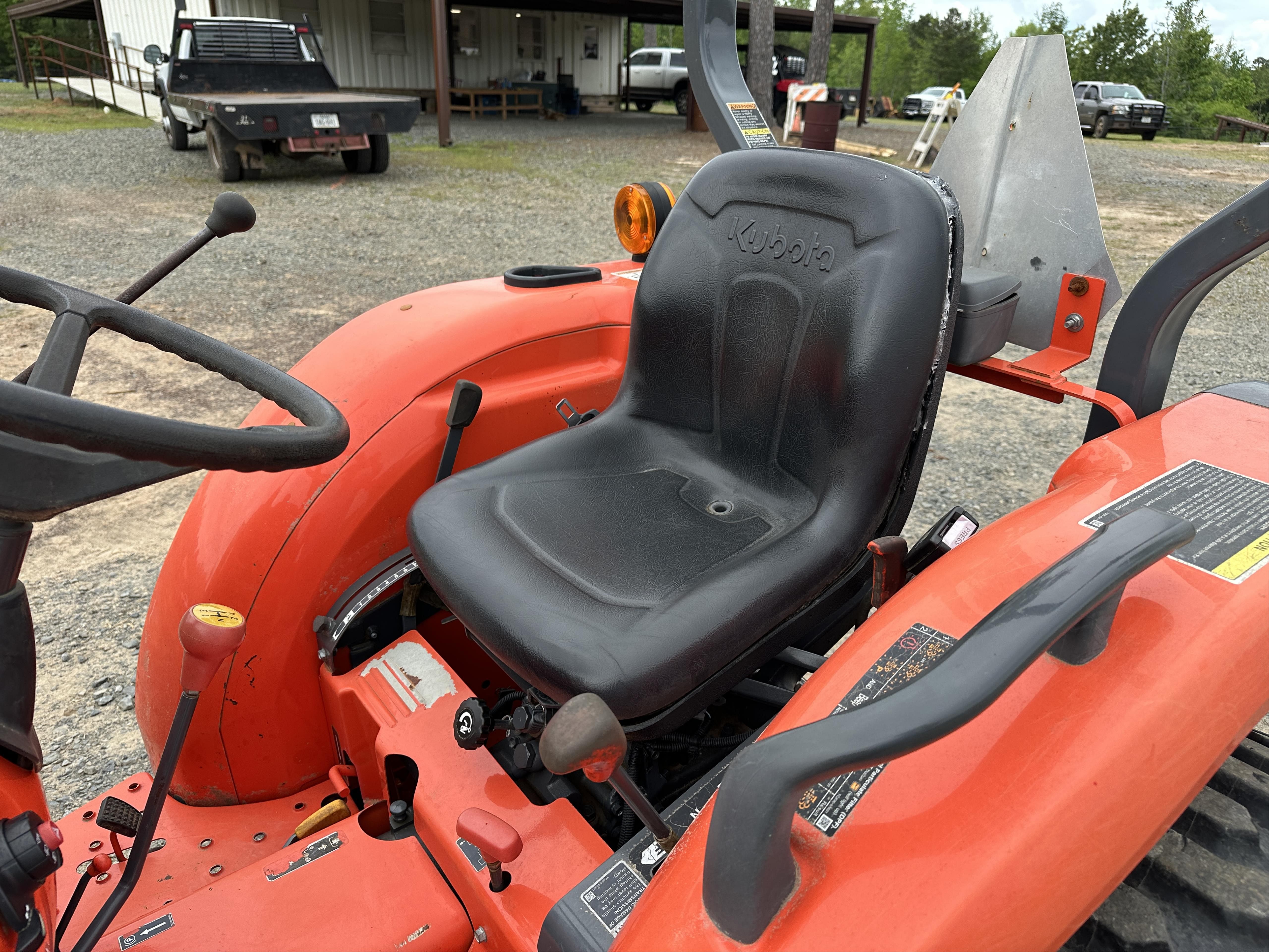 Kubota L3901 Tractors Less Than 40 HP For Sale | Tractor Zoom