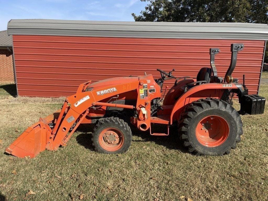 Main image Kubota L3901
