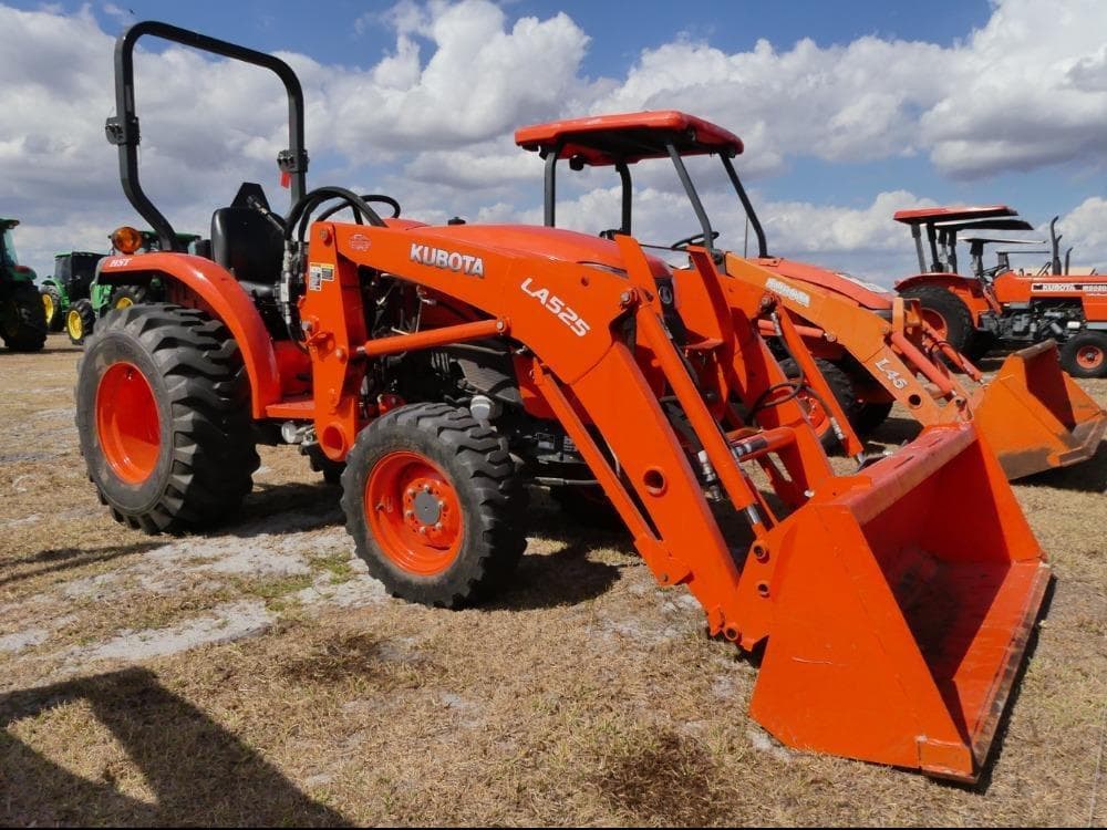 Image of Kubota L3901D Primary image