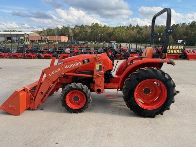 2021 Kubota L3901 Equipment Image0