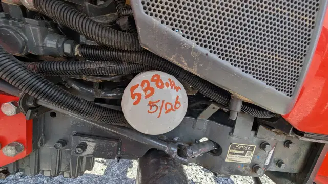 Image of Kubota L3901HST equipment image 2