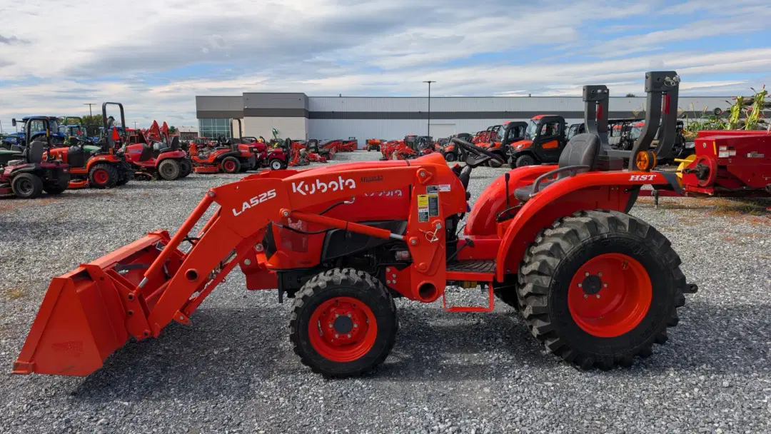 Image of Kubota L3901HST Primary image