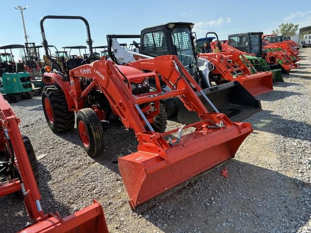 Image of Kubota L3902 equipment image 1