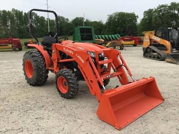 Main image Kubota L3902