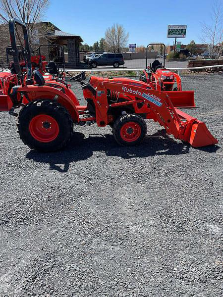 Image of Kubota L3902 Primary image