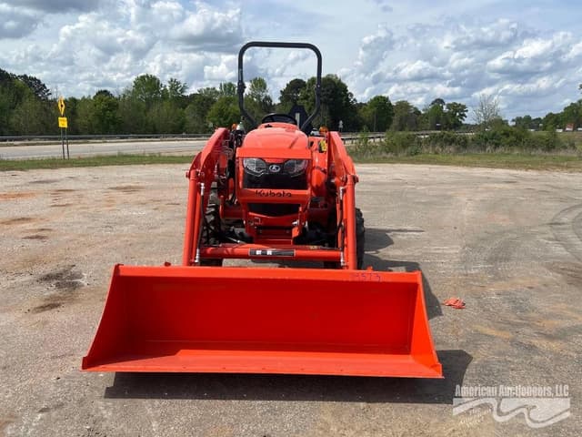 Image of Kubota L3902DT equipment image 1