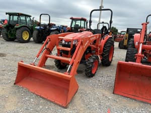 Kubota L3902HST Image