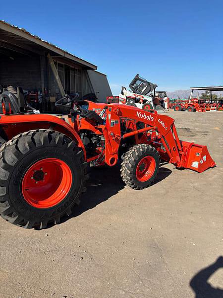 Image of Kubota L3902HST equipment image 1