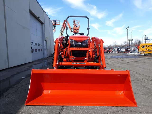 Image of Kubota L3902HST equipment image 1